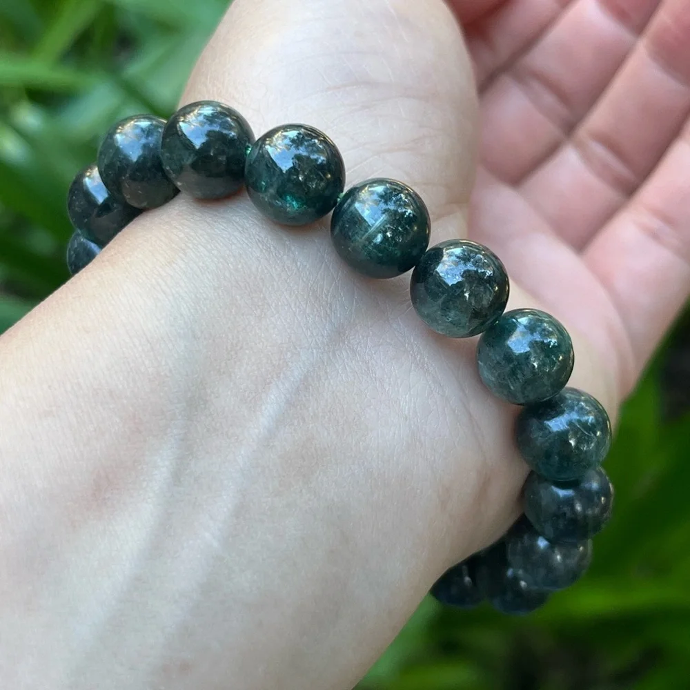 11mm flashy dark‎ green mica bracelet